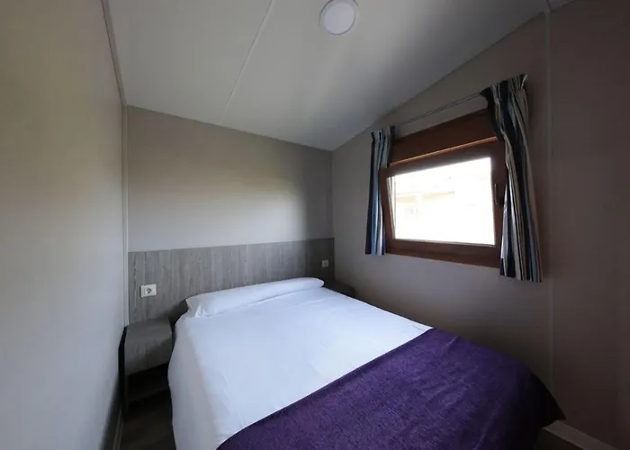 Confort Avec Terrasse - 5 Personnes, 2 - Api-1-52-1819 Zumaia