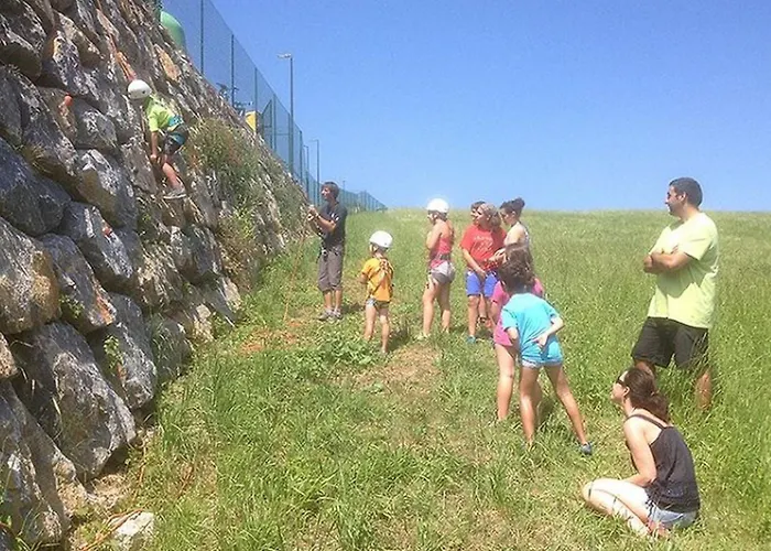 Confort Avec Terrasse - 5 Personnes, 2 - Api-1-52-1819 Zumaia