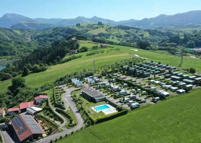 Confort Avec Terrasse - 5 Personnes, 2 - Api-1-52-1819 Zumaia