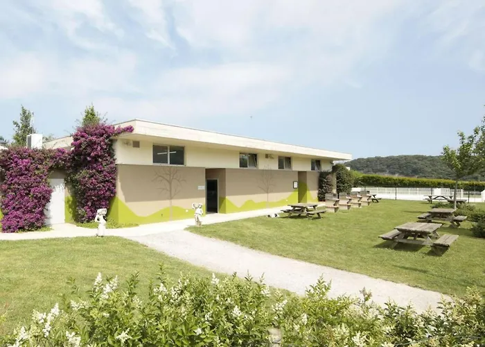 Confort Avec Terrasse - 5 Personnes, 2 - Api-1-52-1819 Camping Zumaia